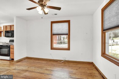 15407 Hall Rd, Bowie, MD 20721 - photo 3