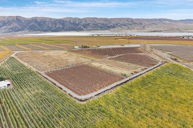 NKA12 E Desert Aire Dr SW, Desert Aire, WA 99349 - photo 4