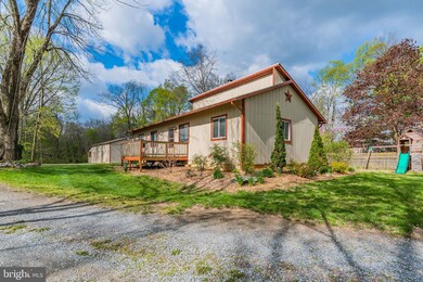 1084 Dianne Dr, Waynesboro, PA 17268 - photo 2