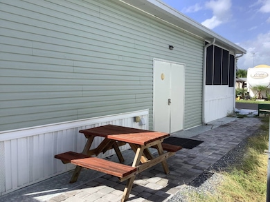 609 Highway 466 unit 390, Lady Lake, FL 32159 - photo 4