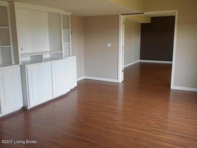 191 Halcomb Ct, Mount Washington, KY 40047 - photo 7