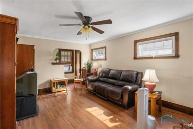 1720 Barrows St, Toledo, OH 43613 - photo 3