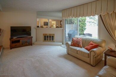 1372Chartwell-6