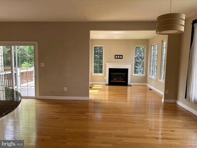 25277 Nesting Square, Chantilly, VA 20152 - photo 6