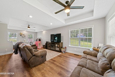 395 Chapman-1589