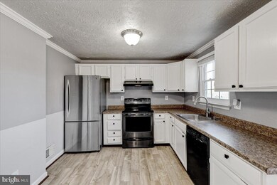 1113 Patriot Ln, Bowie, MD 20716 - photo 7