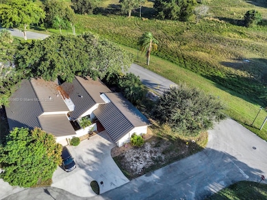 3400 Cherry Garden Cir unit 156, Lauderhill, FL 33319 - photo 5