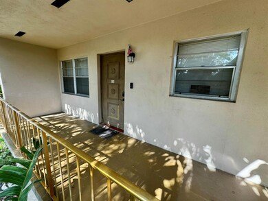 30 S J St unit 16B, Lake Worth, FL 33460 - photo 2