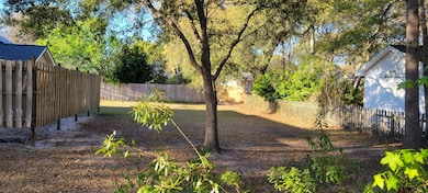 14 Marquis Way backyard