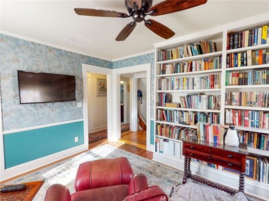 362 Forest Ave, Middletown, RI 02842 - photo 6