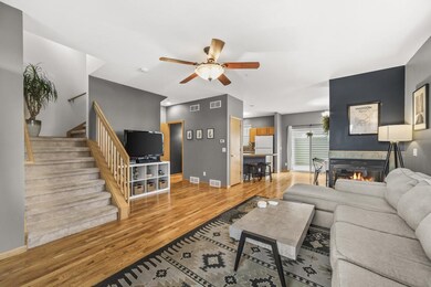 27 S Gardens Way, Fitchburg, WI 53711 - photo 3