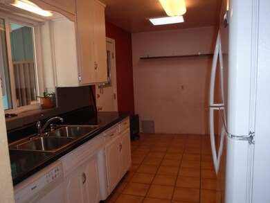 Eat in kitchen