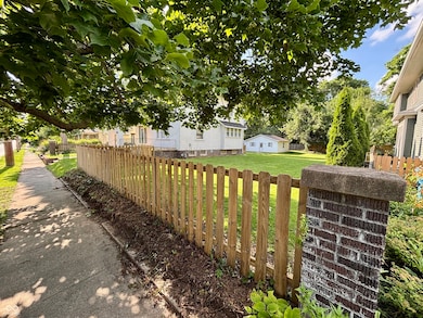 422 E 49th St, Indianapolis, IN 46205 - photo 3