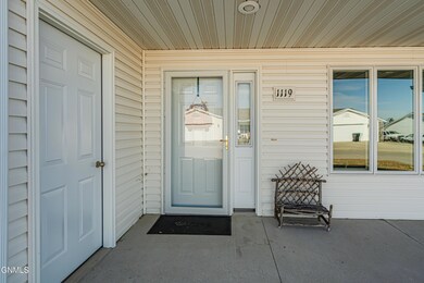 1119LakotaLn_0057