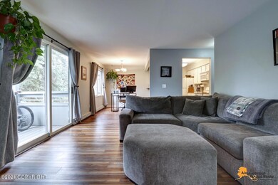 New laminate thru-out