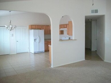 921 Larkspur Ave, Alamogordo, NM 88310 - photo 7
