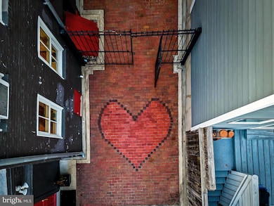 337 E Hamburg St, Baltimore, MD 21230 - photo 2