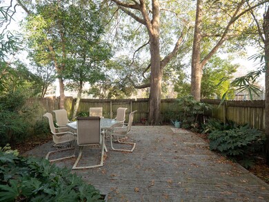 43 Rivers Point Row-1092818