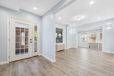 120 N Forest Ave, Rockville Centre, NY 11570 - photo 3