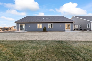 5-Exterior_655 Lambert