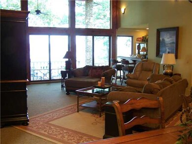 Cozy and relaxing after a hard day on the lake!