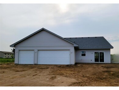 161 Gateway Pkwy, Osceola, WI 54020 - photo 2