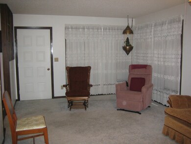 Front Entrance/Living Area