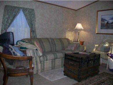 27 Birchmeadow Dr, Conway, NH 03860 - photo 4