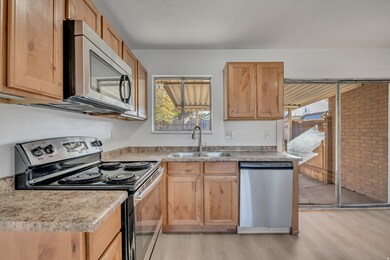 710 N 800 W unit 7, Salt Lake City, UT 84116 - photo 7