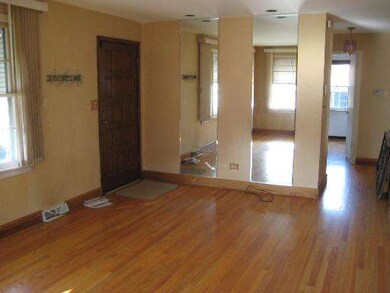 9944 Agatite Ct, Schiller Park, IL 60176 - photo 3