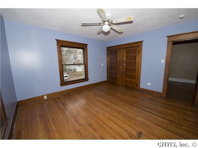 Living Room **APT 2 UP**LIVING ROM ROOM WITH HARDW