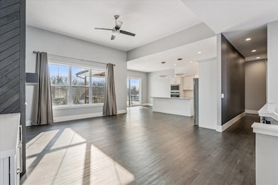 9243 Feather Ridge Pass, Cedar Rapids, IA 52411 - photo 7