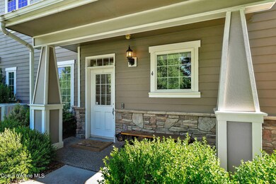 43-web-or-mls-SkyLight - Kevin-22