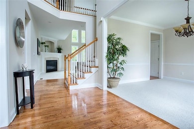 152 Robert Dr, Allentown, PA 18104 - photo 2