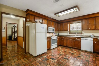 haley kitchen