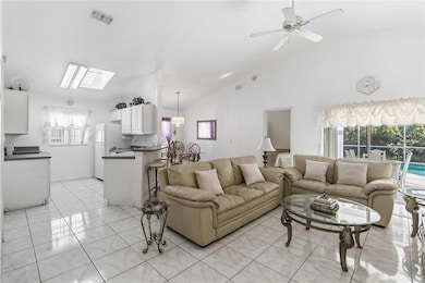 2384 Flamingo Lakes Dr, Kissimmee, FL 34743 - photo 4