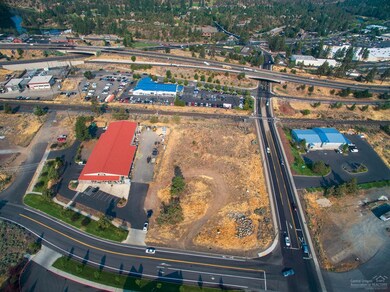 350 NE Addison Ave, Bend, OR 97701 - photo 4