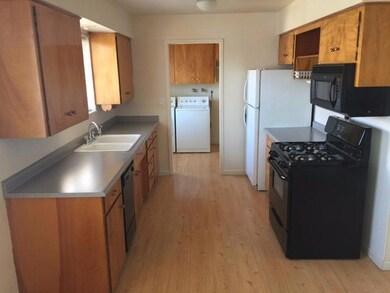 1653 Springbrook Rd, Medford, OR 97504 - photo 6