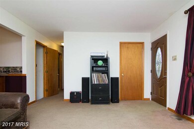 317 Kingston Cir, Sykesville, MD 21784 - photo 5