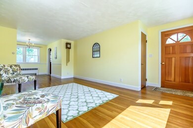 131 Salem St, Wakefield, MA 01880 - photo 5