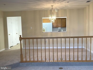 7858 Apache Ridge Ct unit 4-6, Manassas, VA 20109 - photo 3