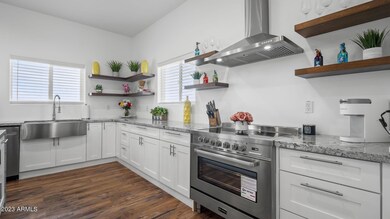 21-web-or-mls-891-4 Via Puebla 024
