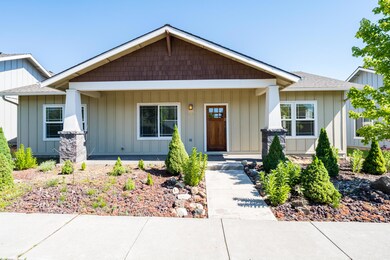 20612 Songbird Ln, Bend, OR 97702 - photo 2
