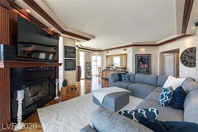 LARGE LIVING AREA WITH CUSTOM BUILT-IN FIREPLACE!!