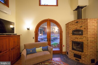 18712 Mount Lock Hill Rd, Sharpsburg, MD 21782 - photo 3