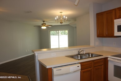 1835 Green Springs Cir unit D, Fleming Island, FL 32003 - photo 6