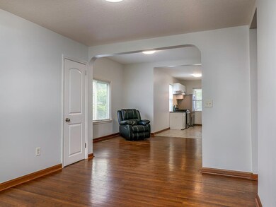 Dining Area (2) Unit 1.jpg