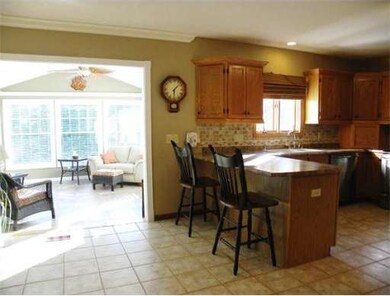 48 Clearwater Cir, Ludlow, MA 01056 - photo 6