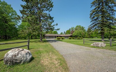 715 SW 7th Ave, Grand Rapids, MN 55744 - photo 2