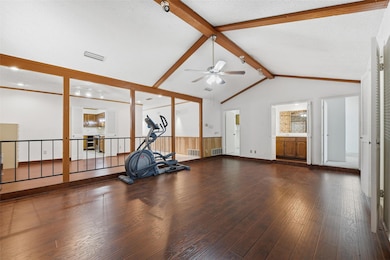 2212 Benbrook Dr, Carrollton, TX 75007 - photo 4